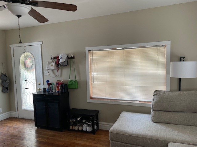 537 W 9th Street, Newton, Iowa image 5