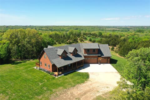 Homes For Sale - 7708 Virginia Street<br/> Warren County, New Virginia, IA 50210