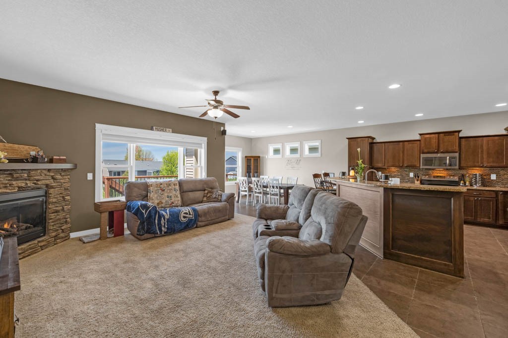 312 Evergreen Drive, Bondurant, Iowa image 7