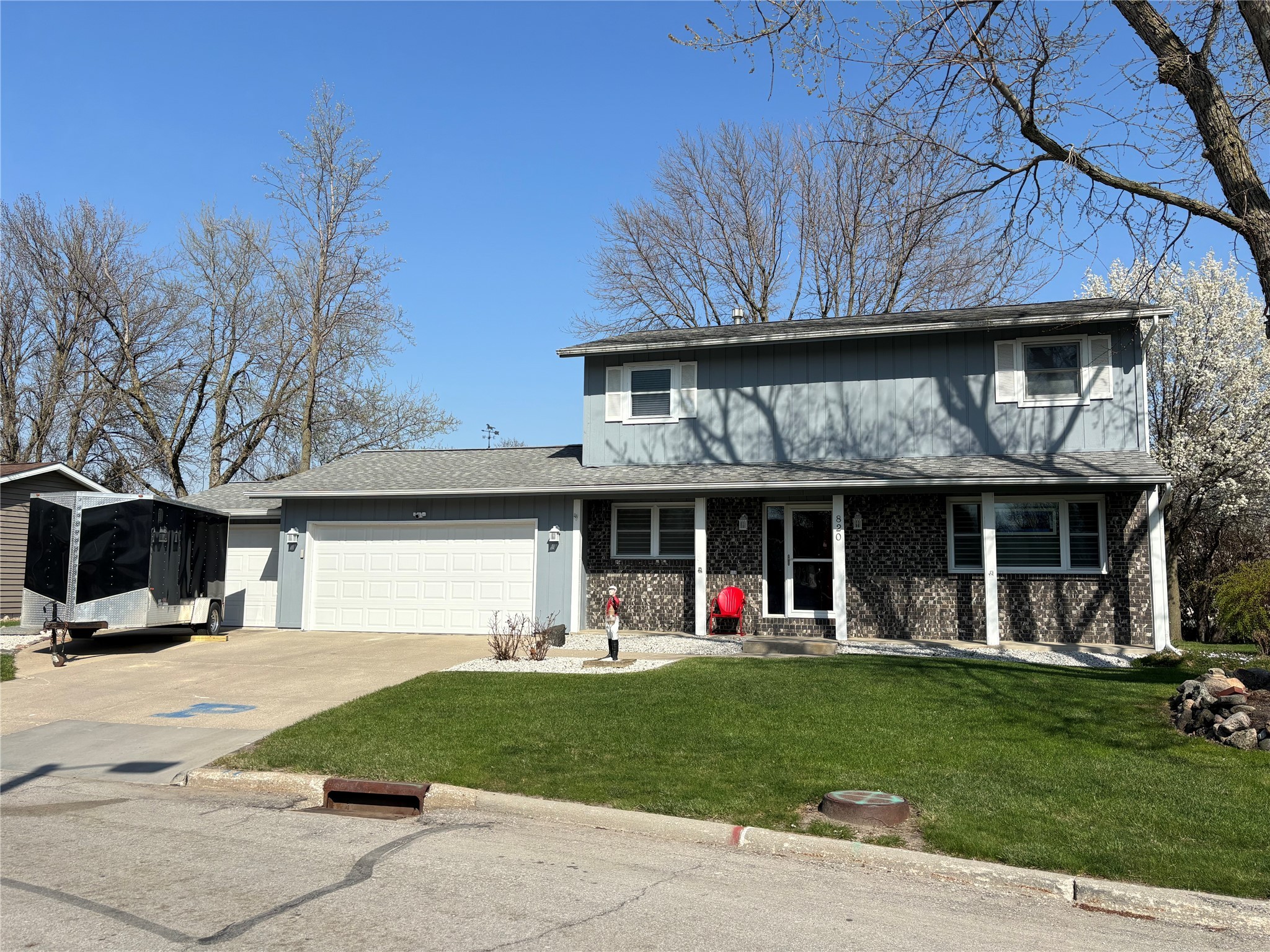 820 Summer Meadows Court, Perry, Iowa image 1