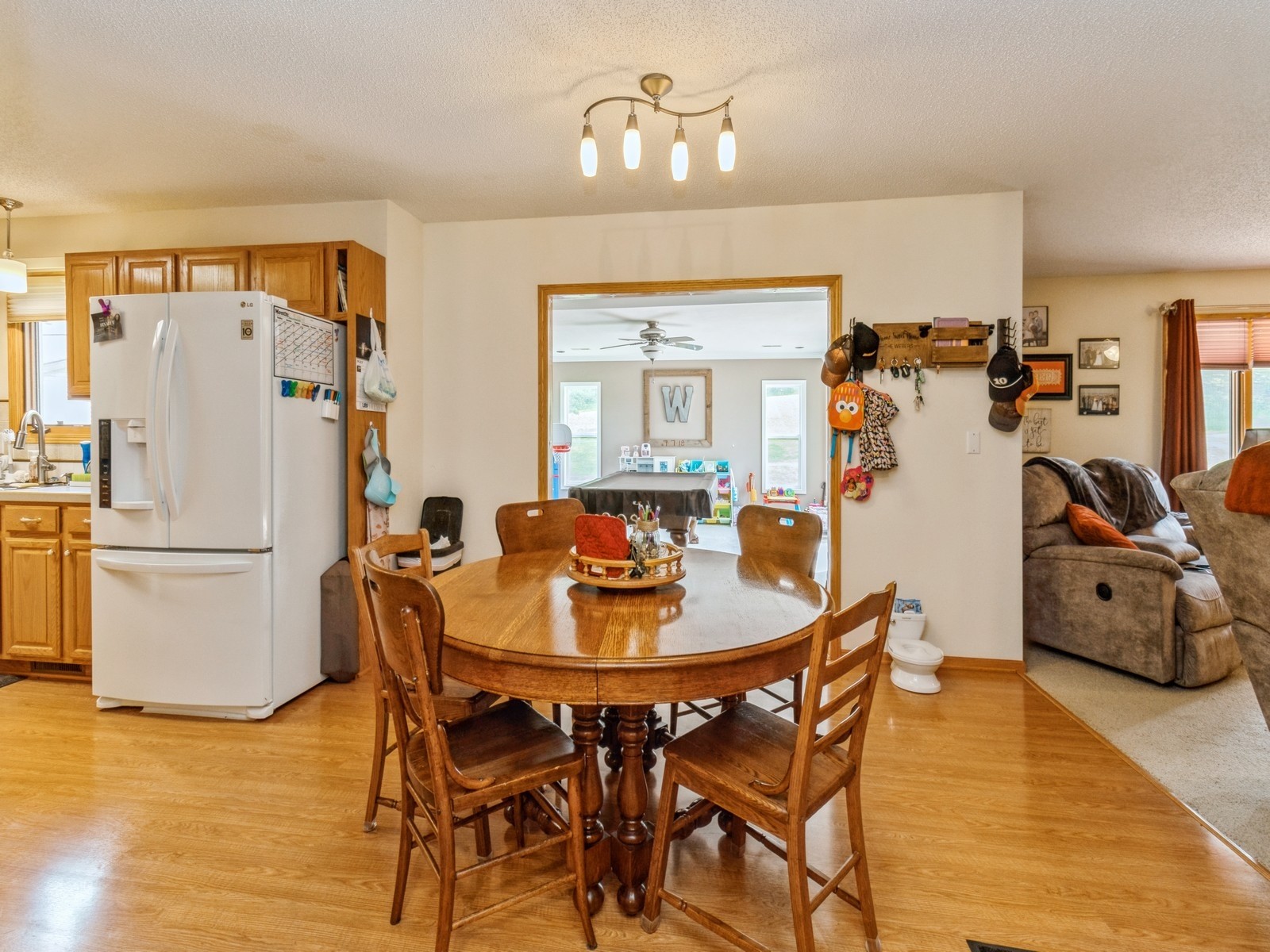 1506 W 17th Street, Newton, Iowa image 13