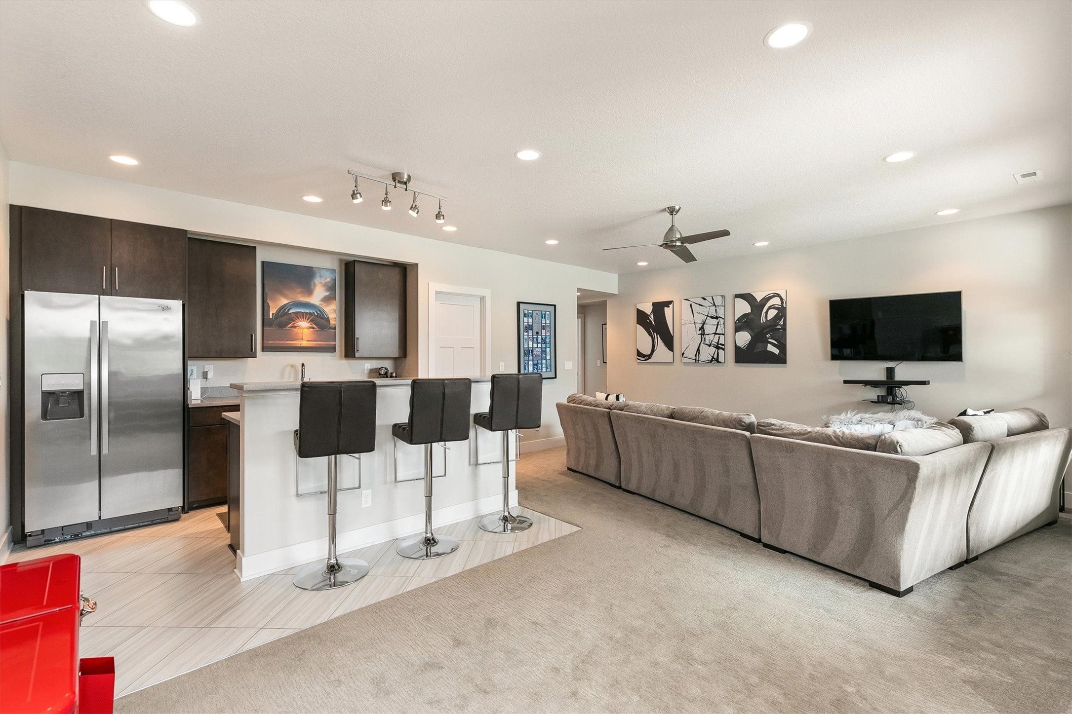 West Des Moines, Iowa, 50266, United States, 6 Bedrooms Bedrooms, ,5 BathroomsBathrooms,Residential,Active,2032456