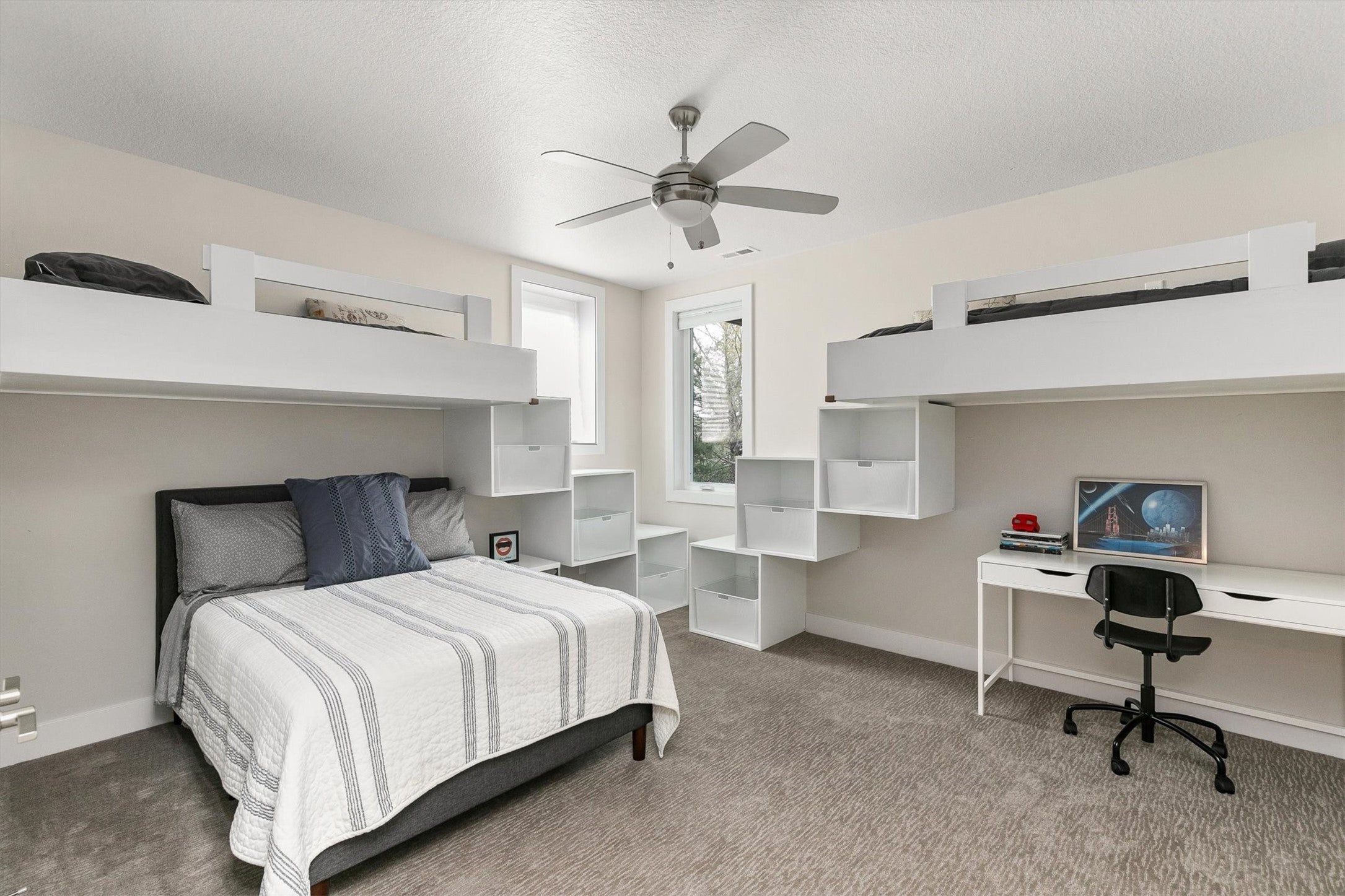 West Des Moines, Iowa, 50266, United States, 6 Bedrooms Bedrooms, ,5 BathroomsBathrooms,Residential,Active,2032456
