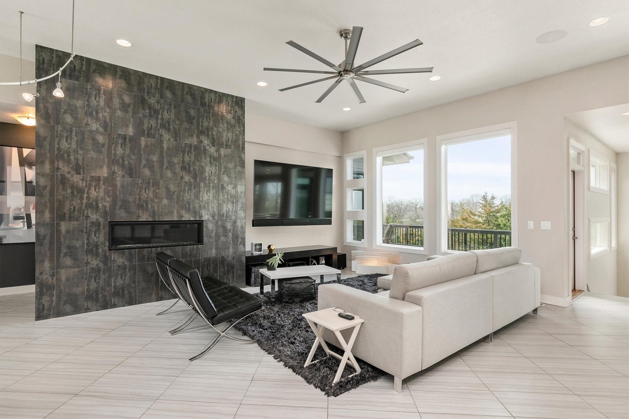 228 Overlook Avenue