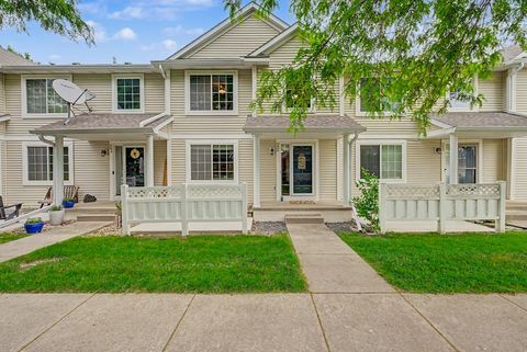 Condo For Sale - 9405 Greenspire Drive #22<br/> Dallas County, West Des Moines, IA 50266