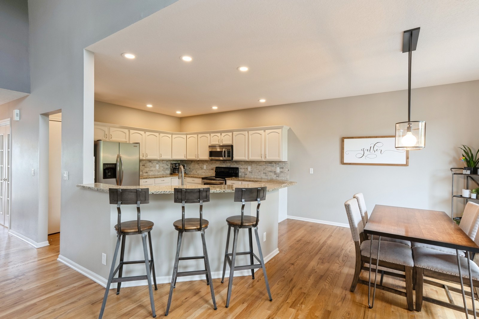 1625 S 50th Place, West Des Moines, Iowa image 6