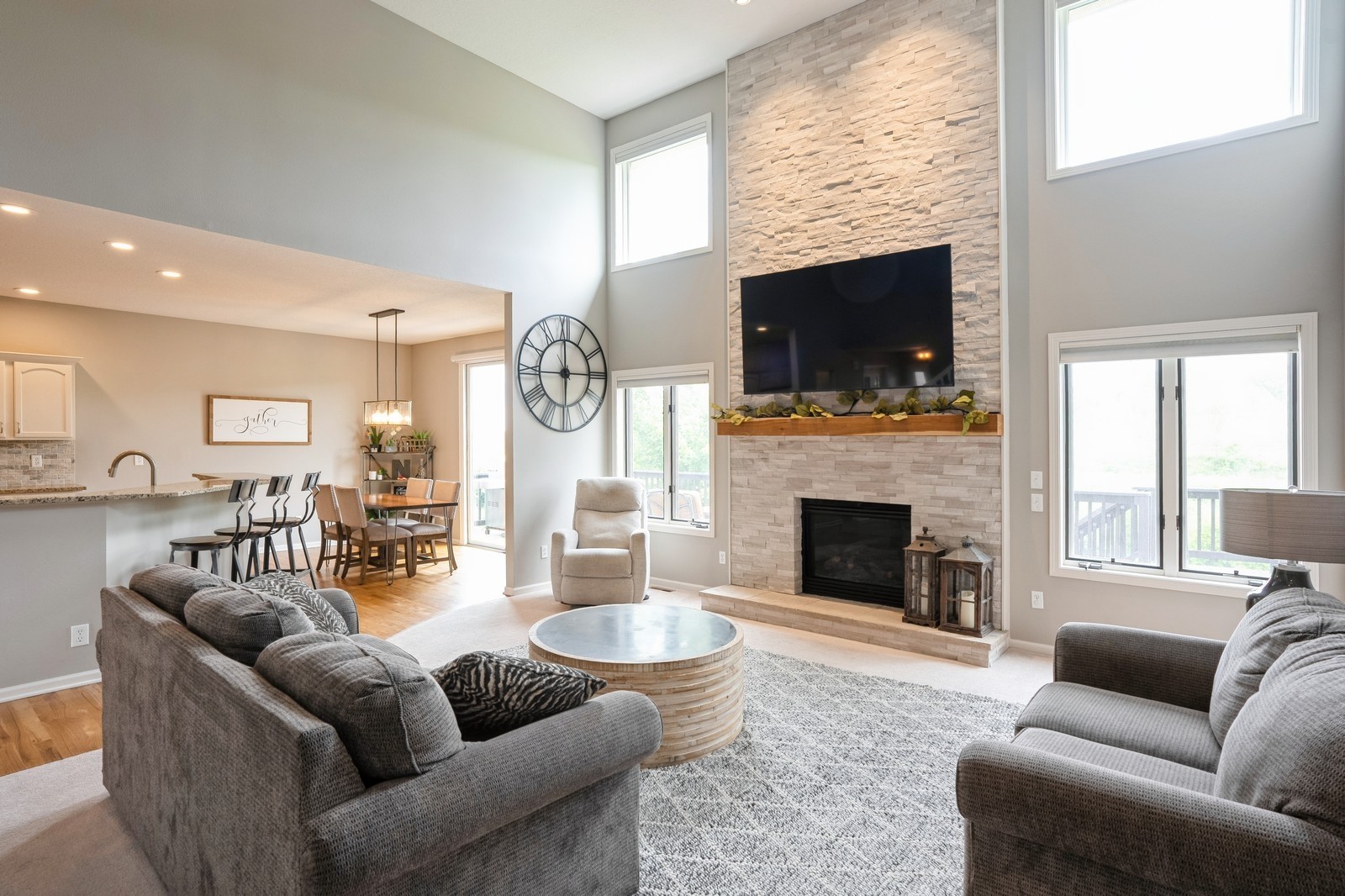 1625 S 50th Place