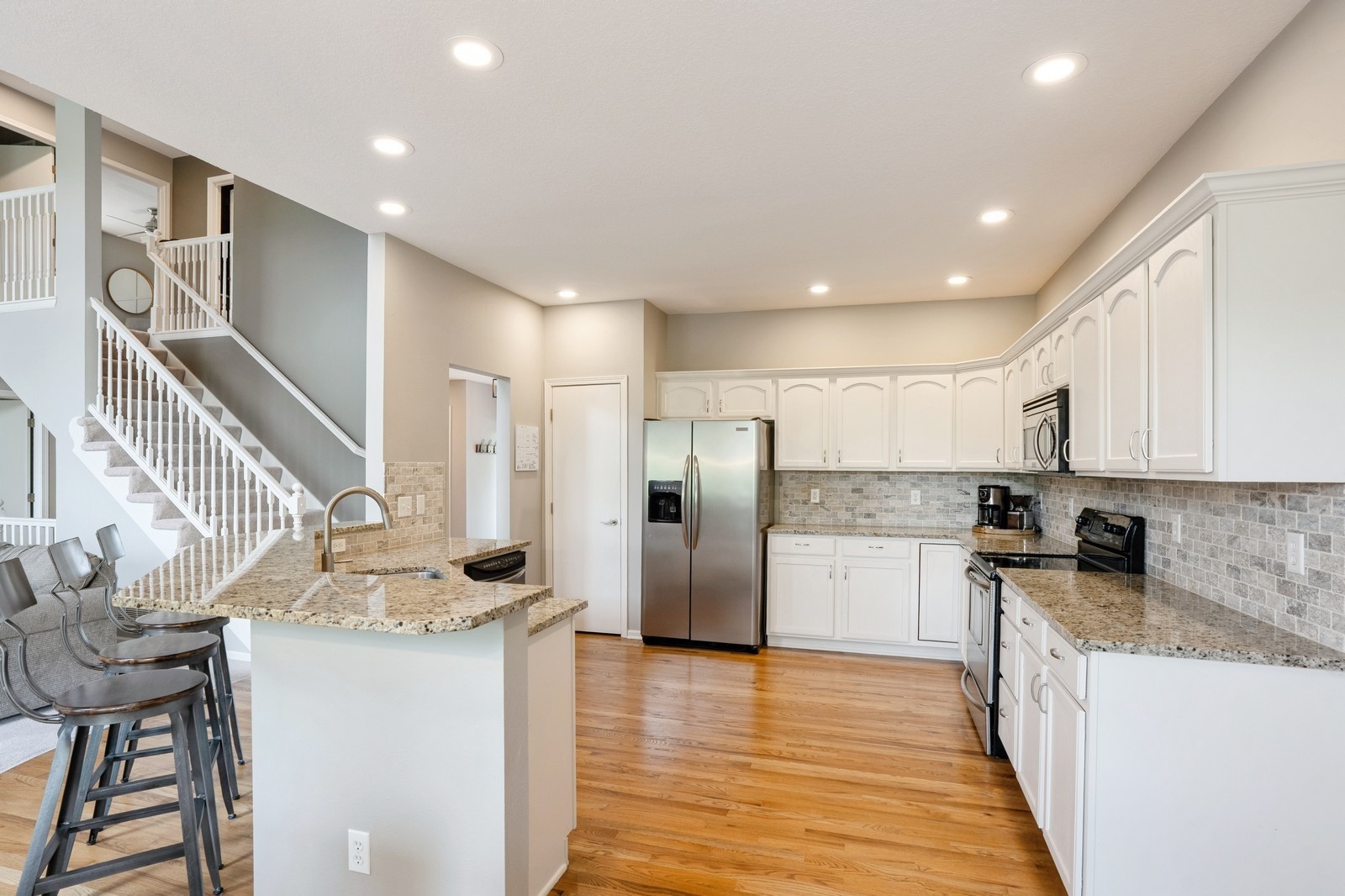 1625 S 50th Place, West Des Moines, Iowa image 8