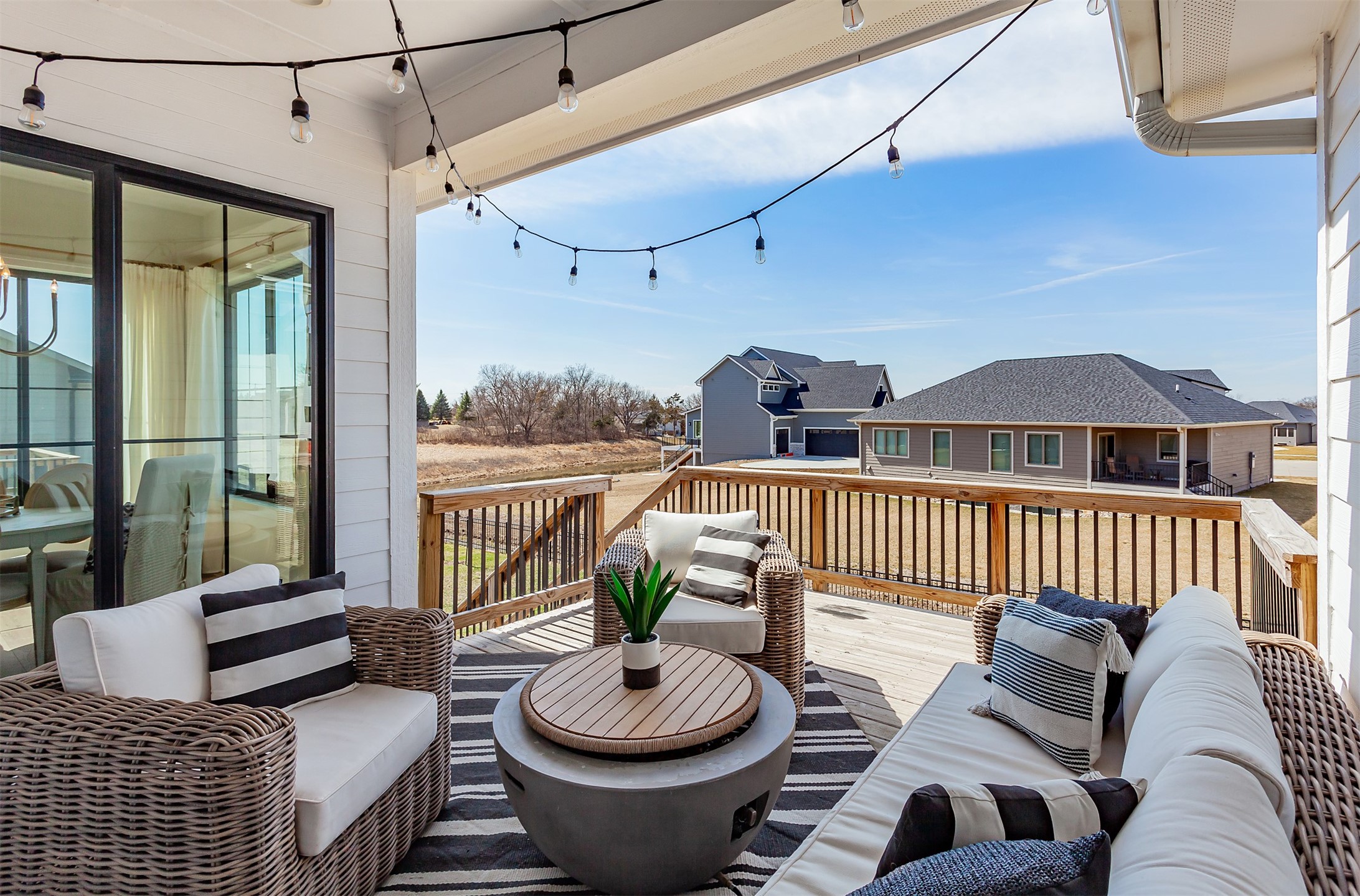 387 S 91st Street, West Des Moines, Iowa image 12