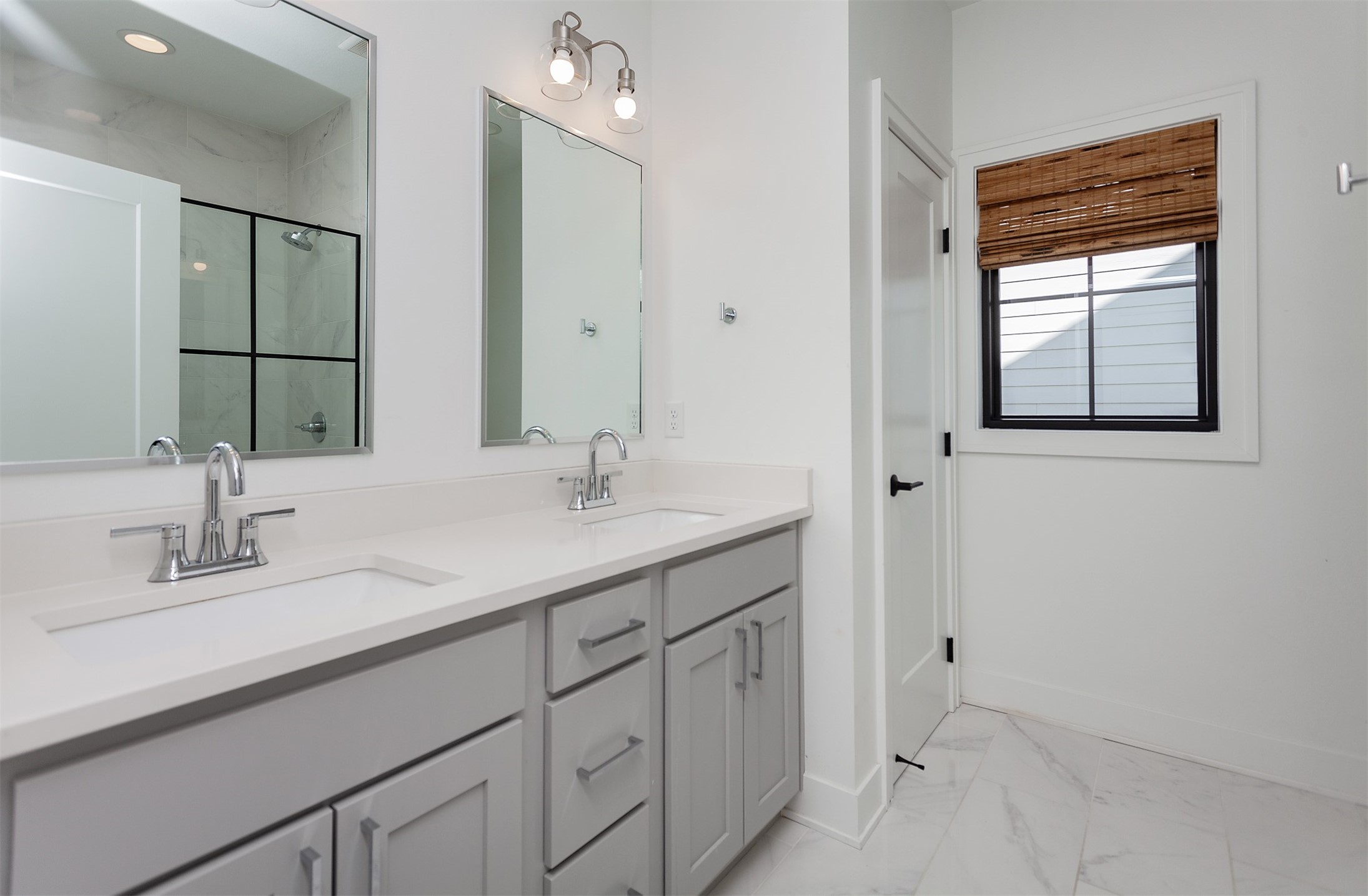 387 S 91st Street, West Des Moines, Iowa image 16