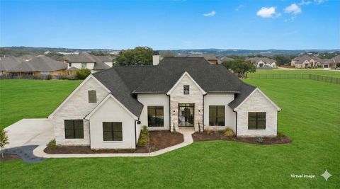 Homes For Sale - 8144 Edgewood Court<br/> West Des Moines, IA 50266