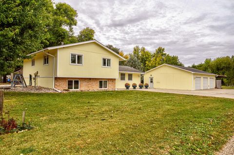 Homes For Sale - 305 1st Avenue<br/> Boone County, Luther, IA 50152