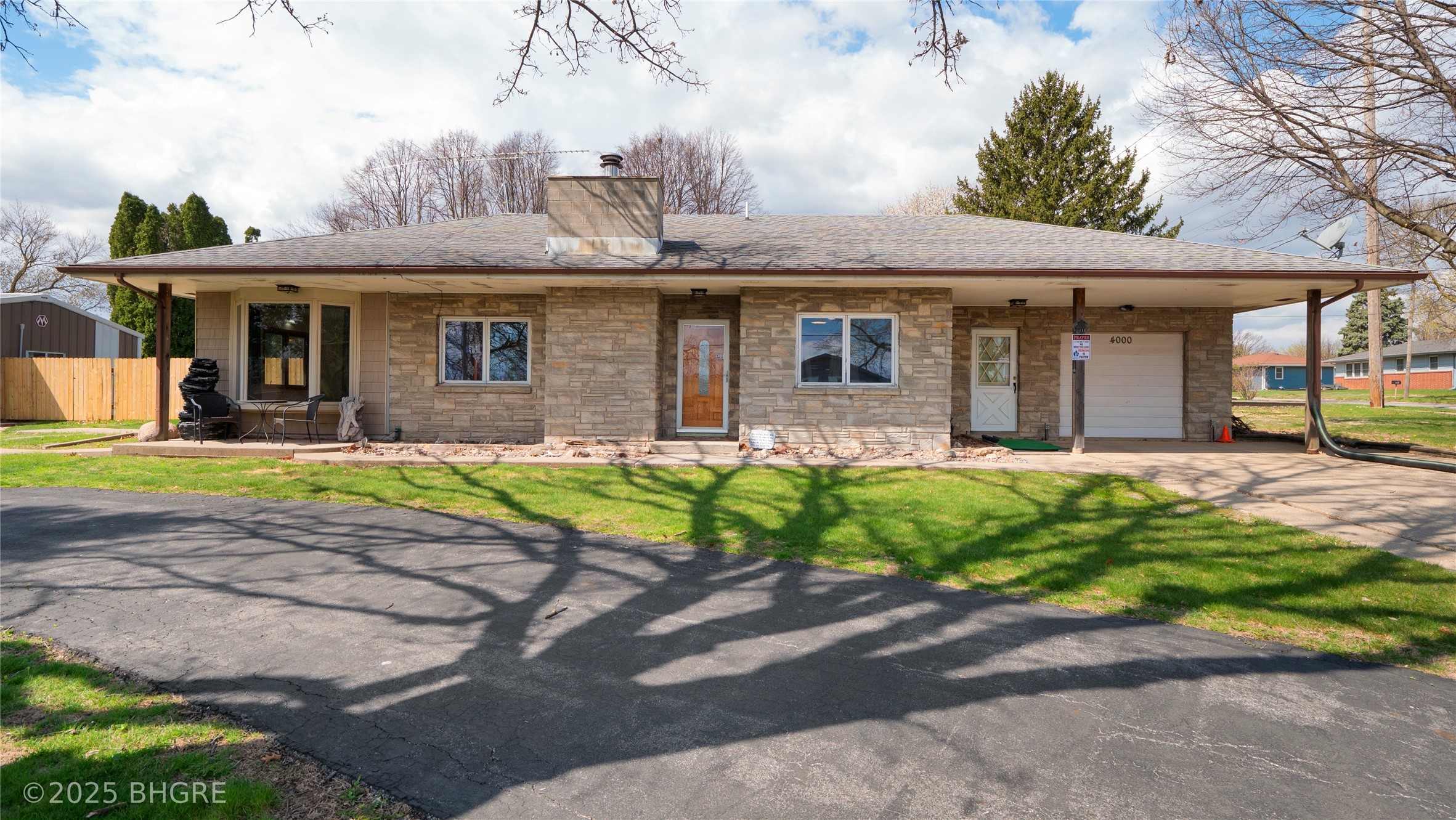4000 SE 12th Street, Des Moines, Iowa image 1