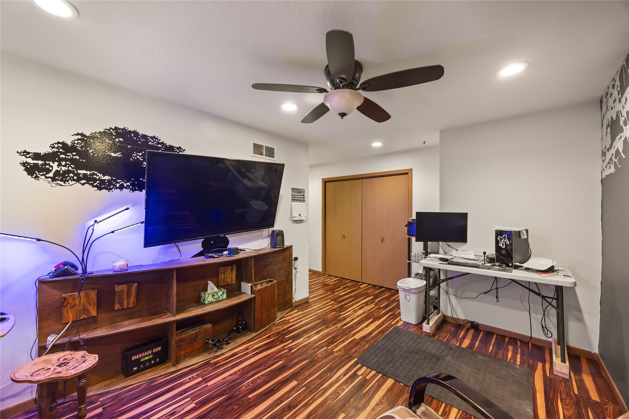 821 Duff Avenue, Ames, Iowa image 13