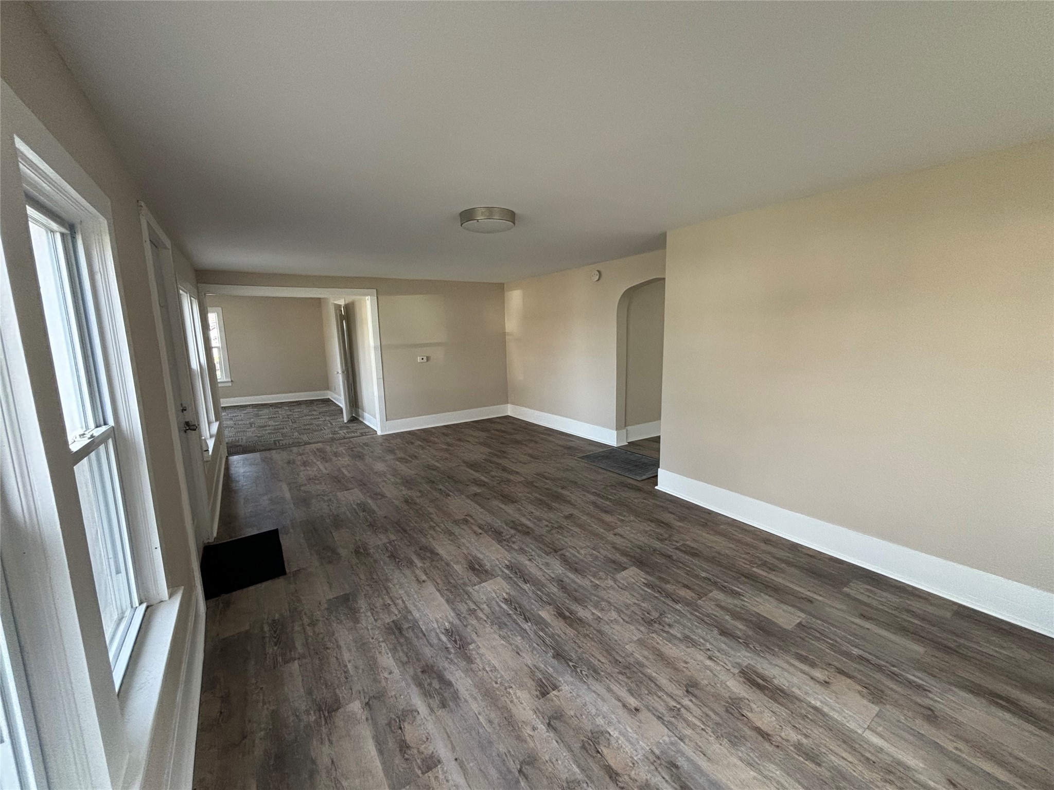 406 3rd Street, Perry, Iowa image 3
