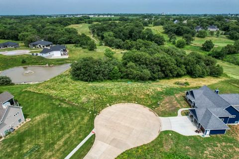 2980 Hickory Circle Pella IA 50219