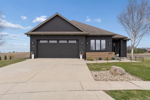 401 Bedford Court Clear Lake IA 50428