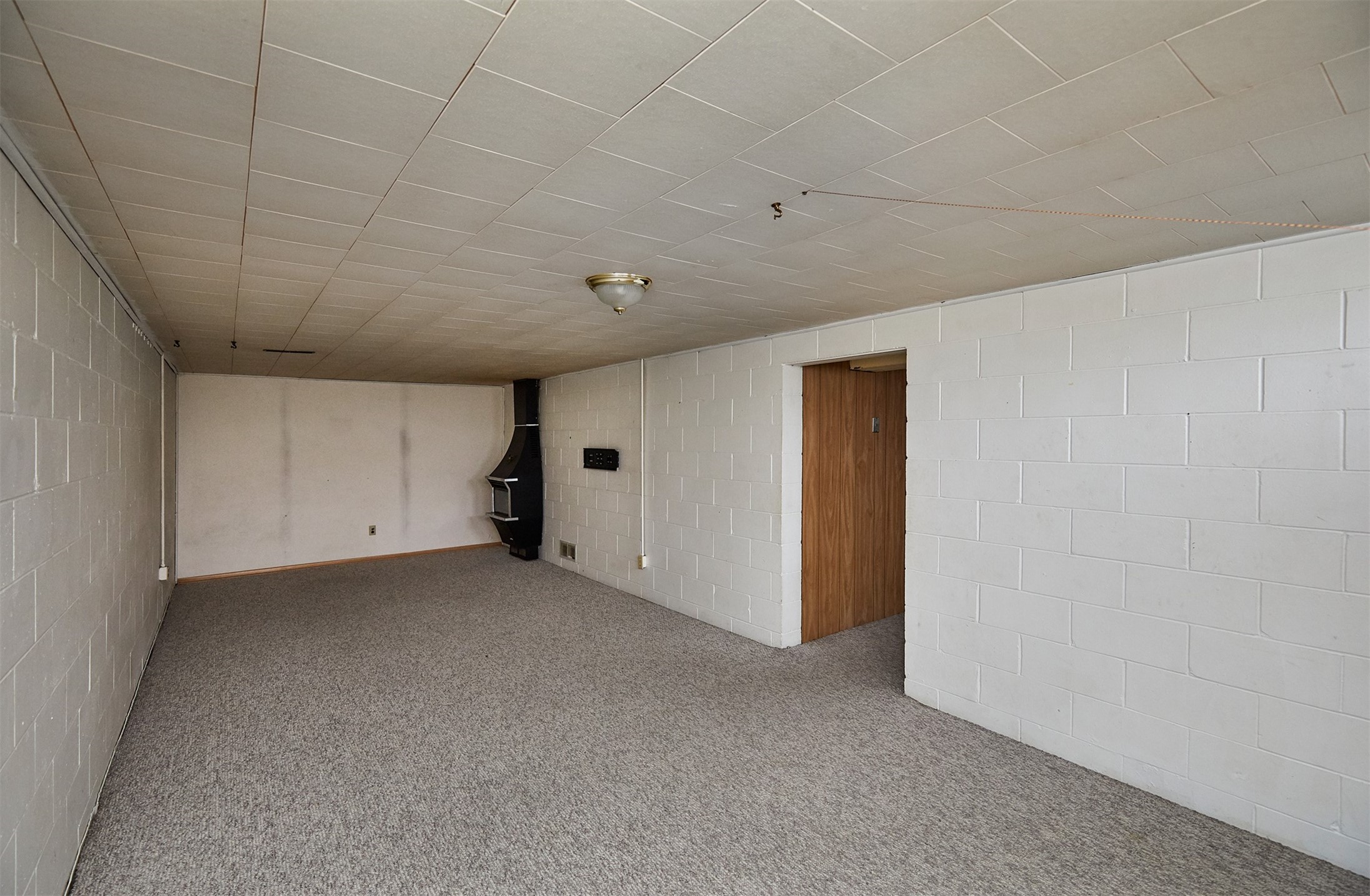 215 Waukee Avenue, Waukee, Iowa image 19