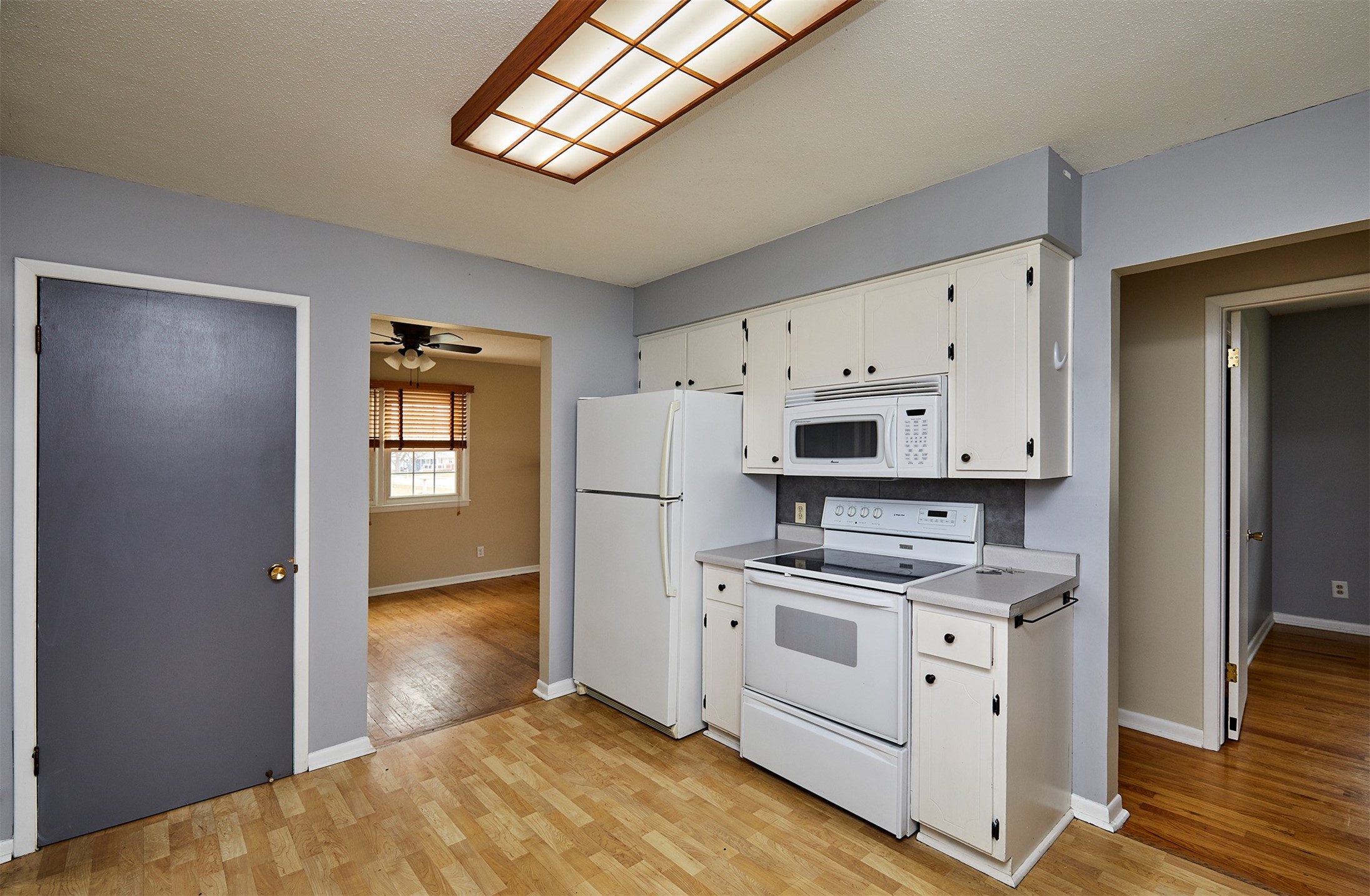 215 Waukee Avenue, Waukee, Iowa image 10