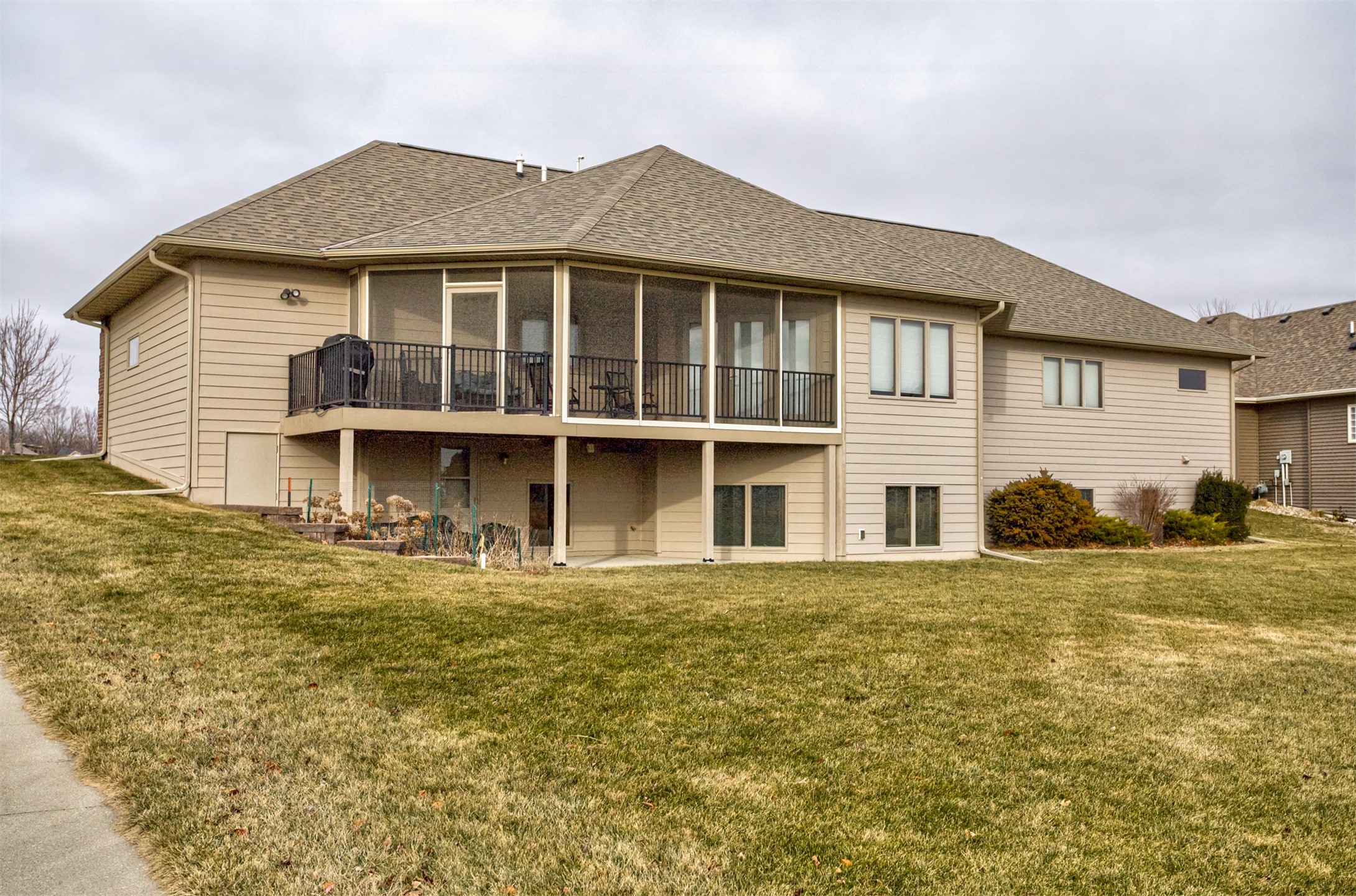 2608 Cottonwood Road, Ames, Iowa image 4