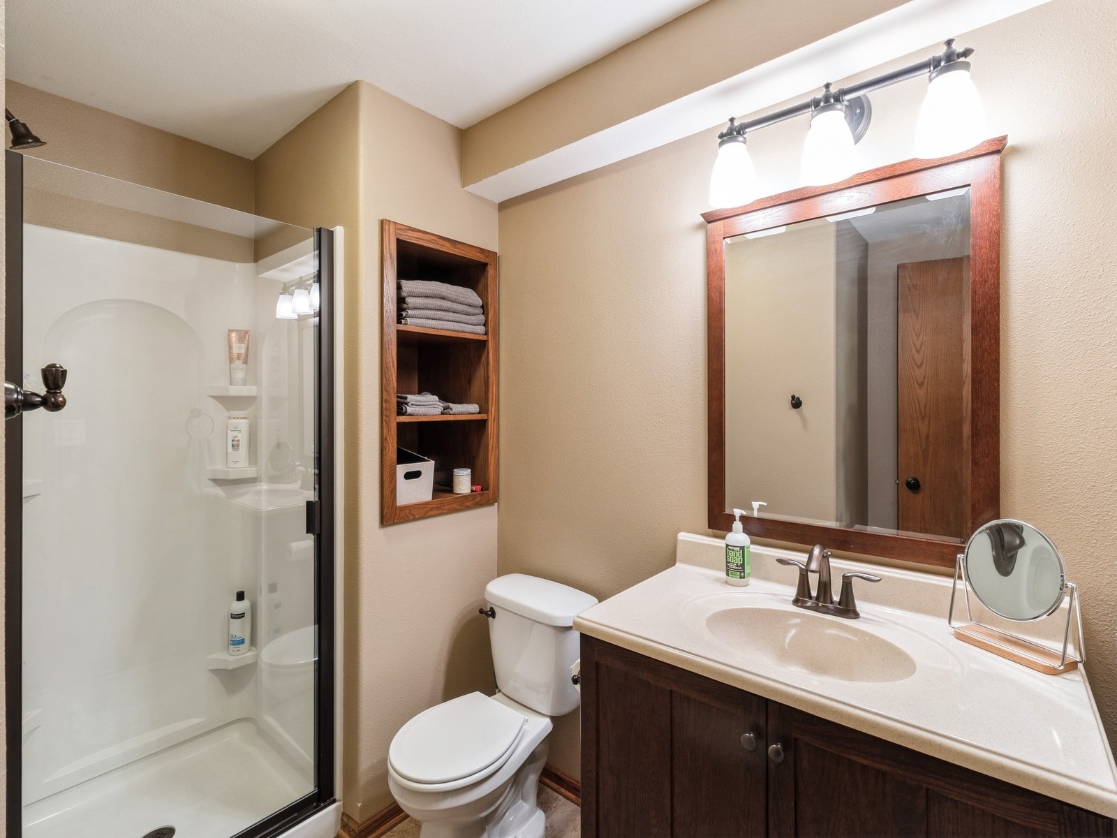 519 Poe Circle, Ames, Iowa image 18