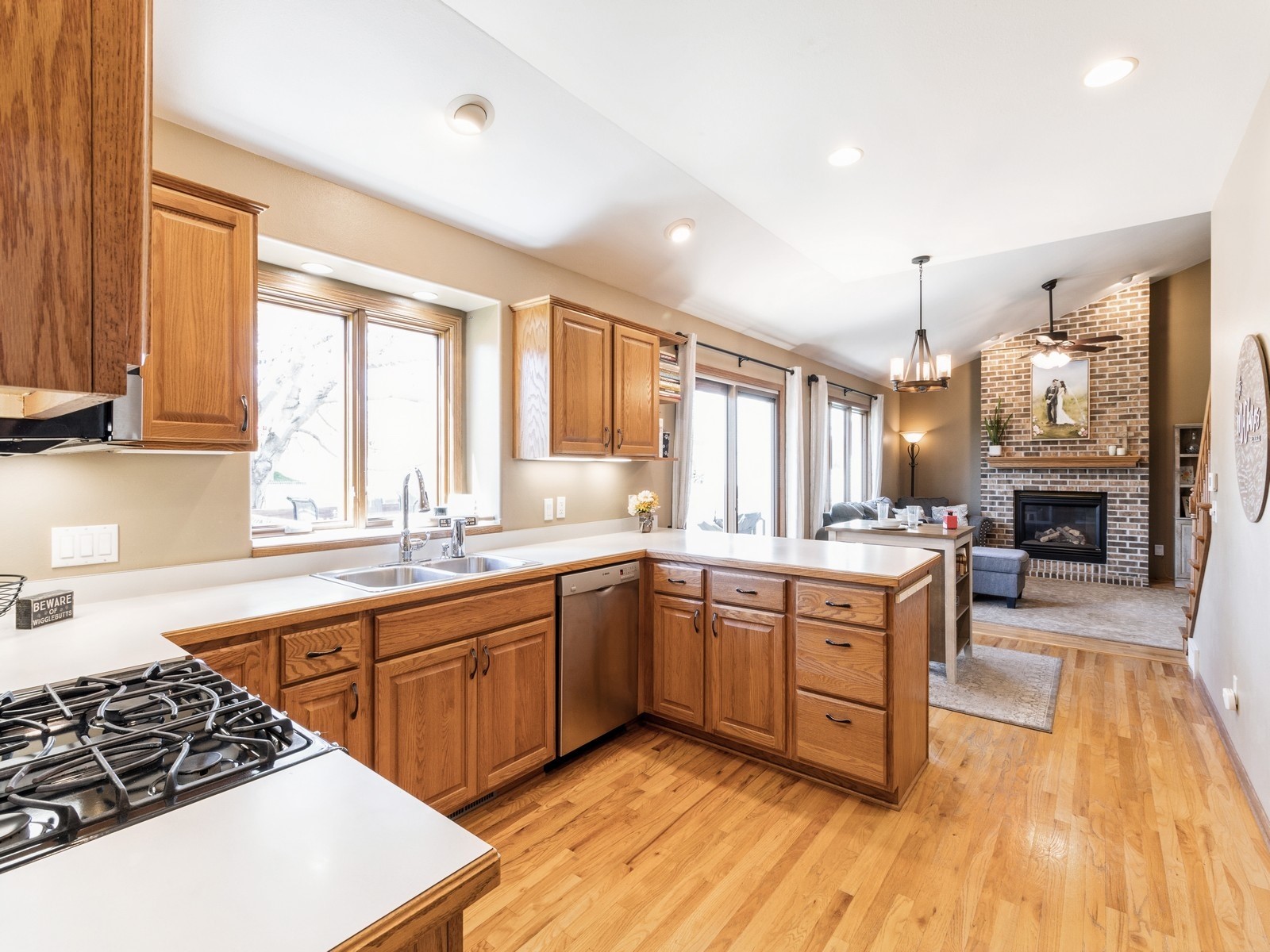 519 Poe Circle, Ames, Iowa image 3