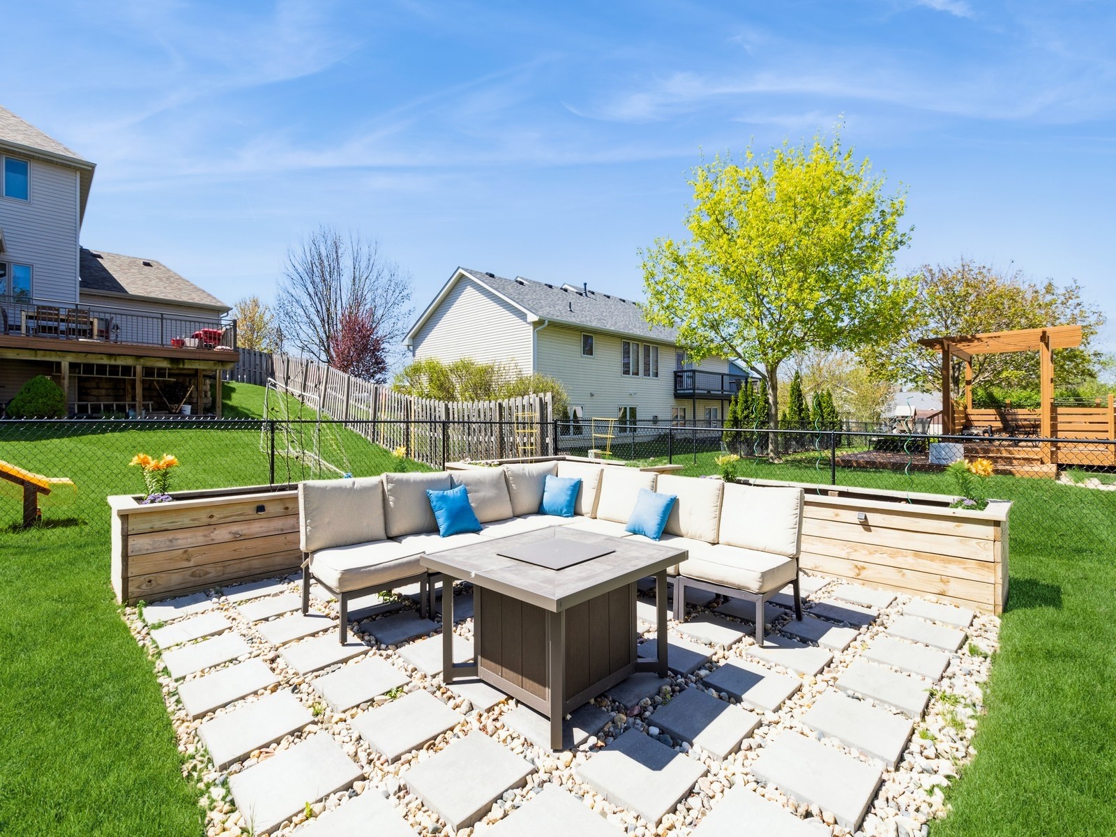 519 Poe Circle, Ames, Iowa image 20