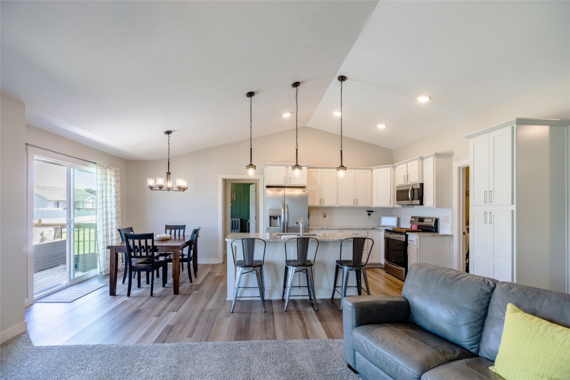 3208 NW Reinhart Drive, Ankeny, Iowa image 6