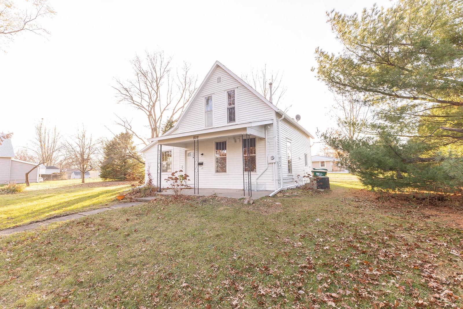 808 5th Avenue, Winterset, Iowa image 1