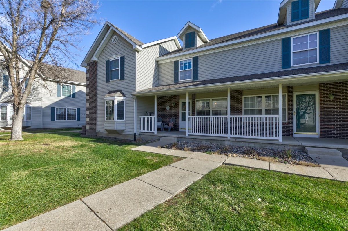 266 NW Georgetown Boulevard