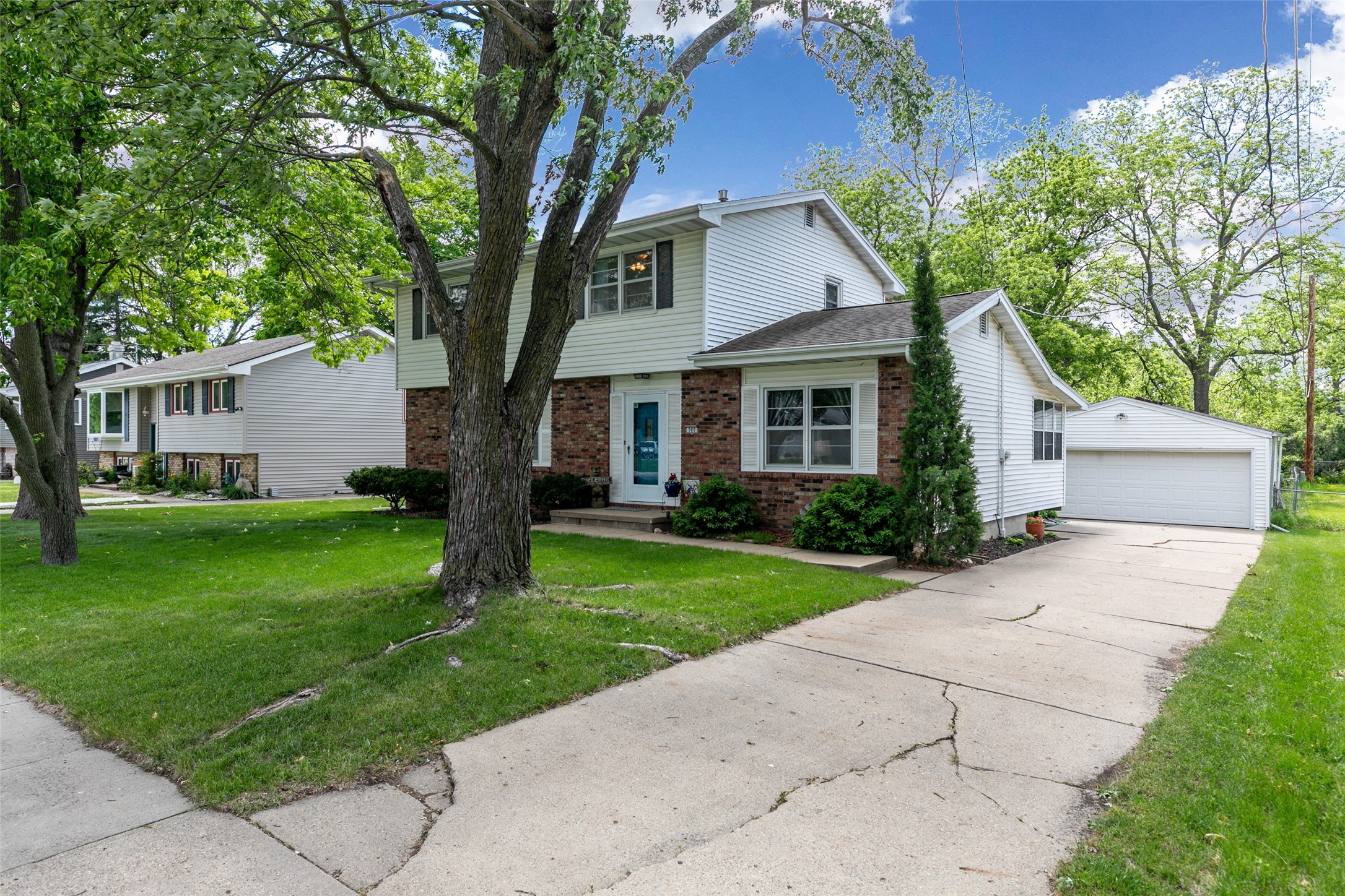 500 8th Street, Waukee, Iowa image 3