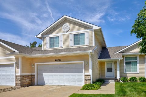 Condo For Sale - 6106 Pinewood Court<br/> Johnston, IA 50131