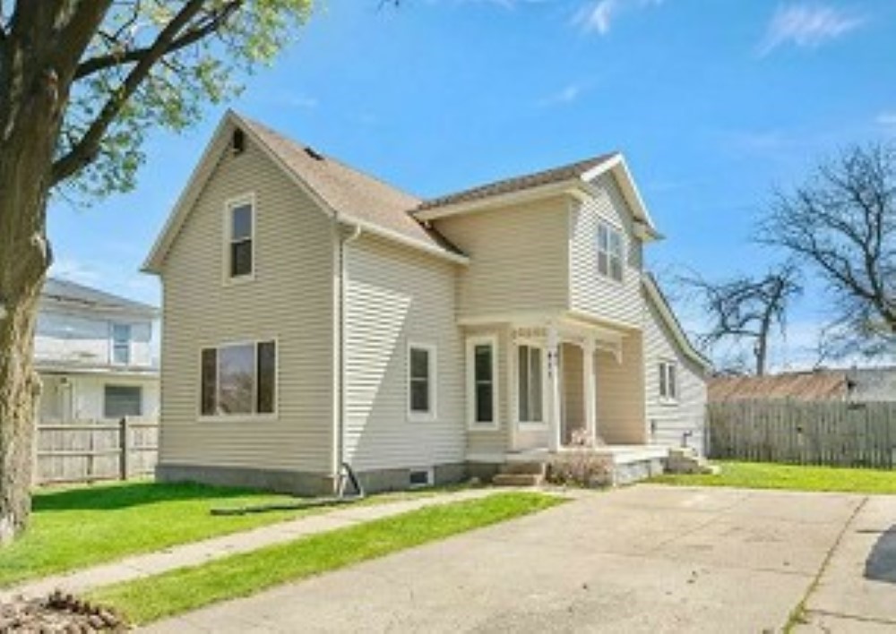 411 N Commerce Street, Monroe, Iowa image 1