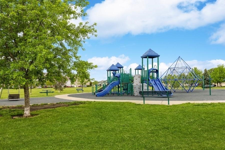 633 Canterbury Place, Norwalk, Iowa image 32