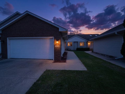 Condo For Sale - 15764 Sheridan Avenue<br/> Clive, IA 50325