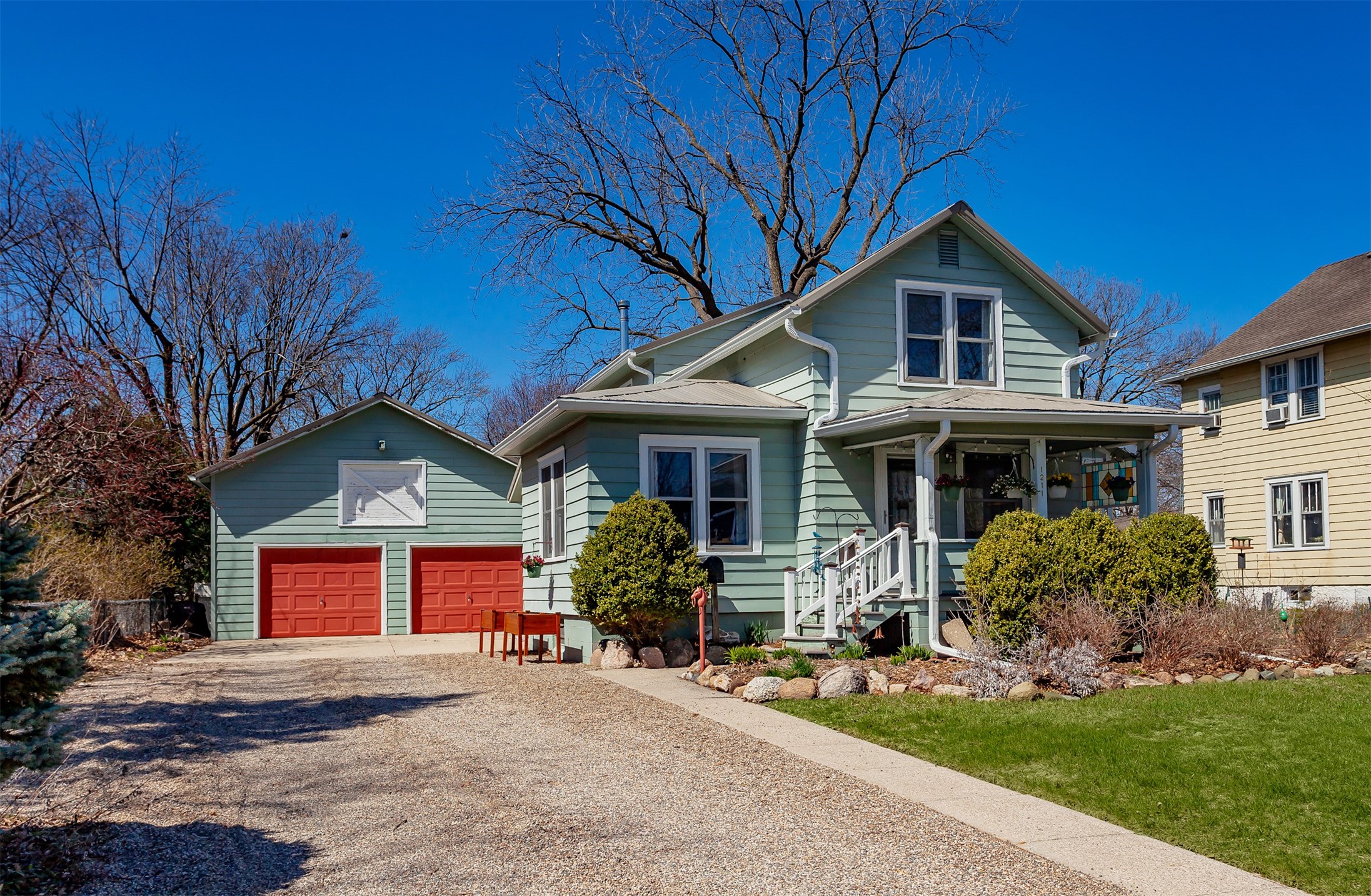 1211 Burnett Avenue, Ames, Iowa image 2