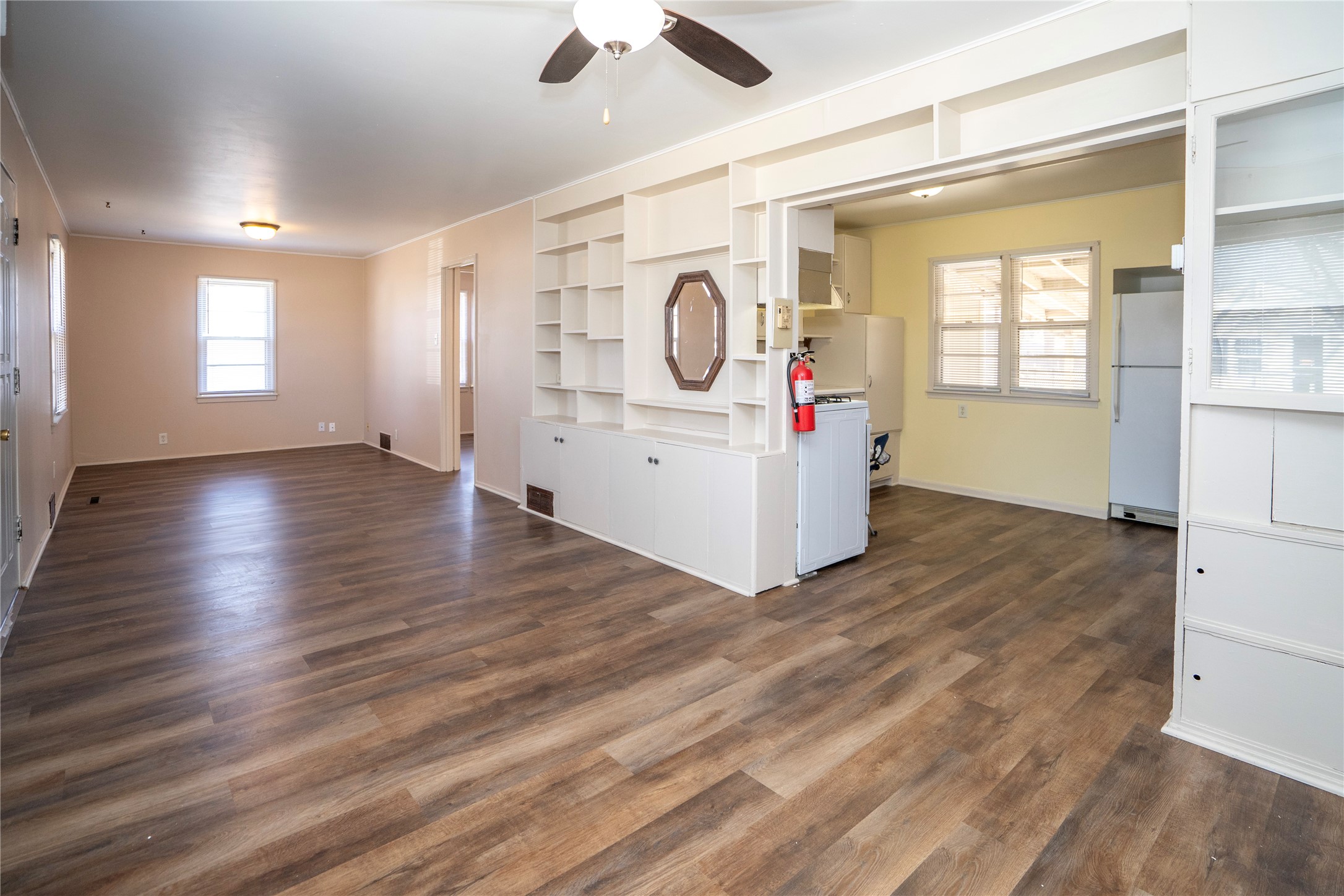 3 Southampton Court, Newton, Iowa image 3