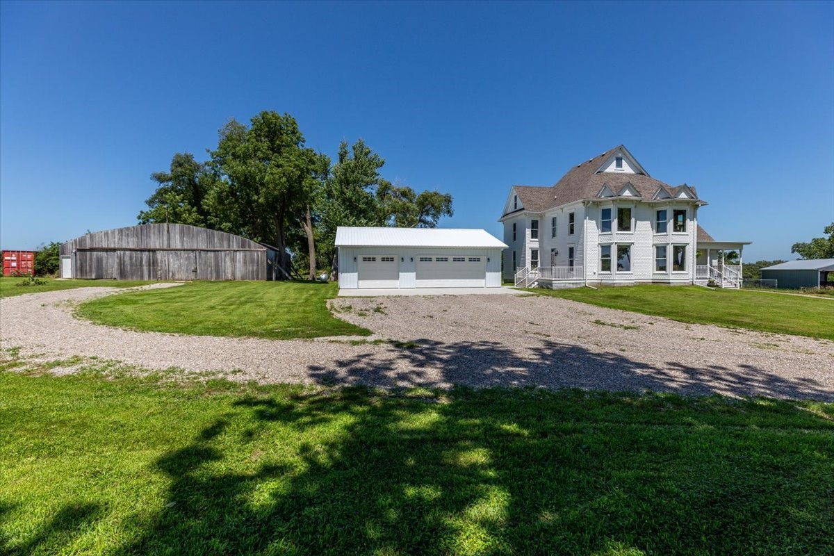 4842 Highway F48 Highway W
