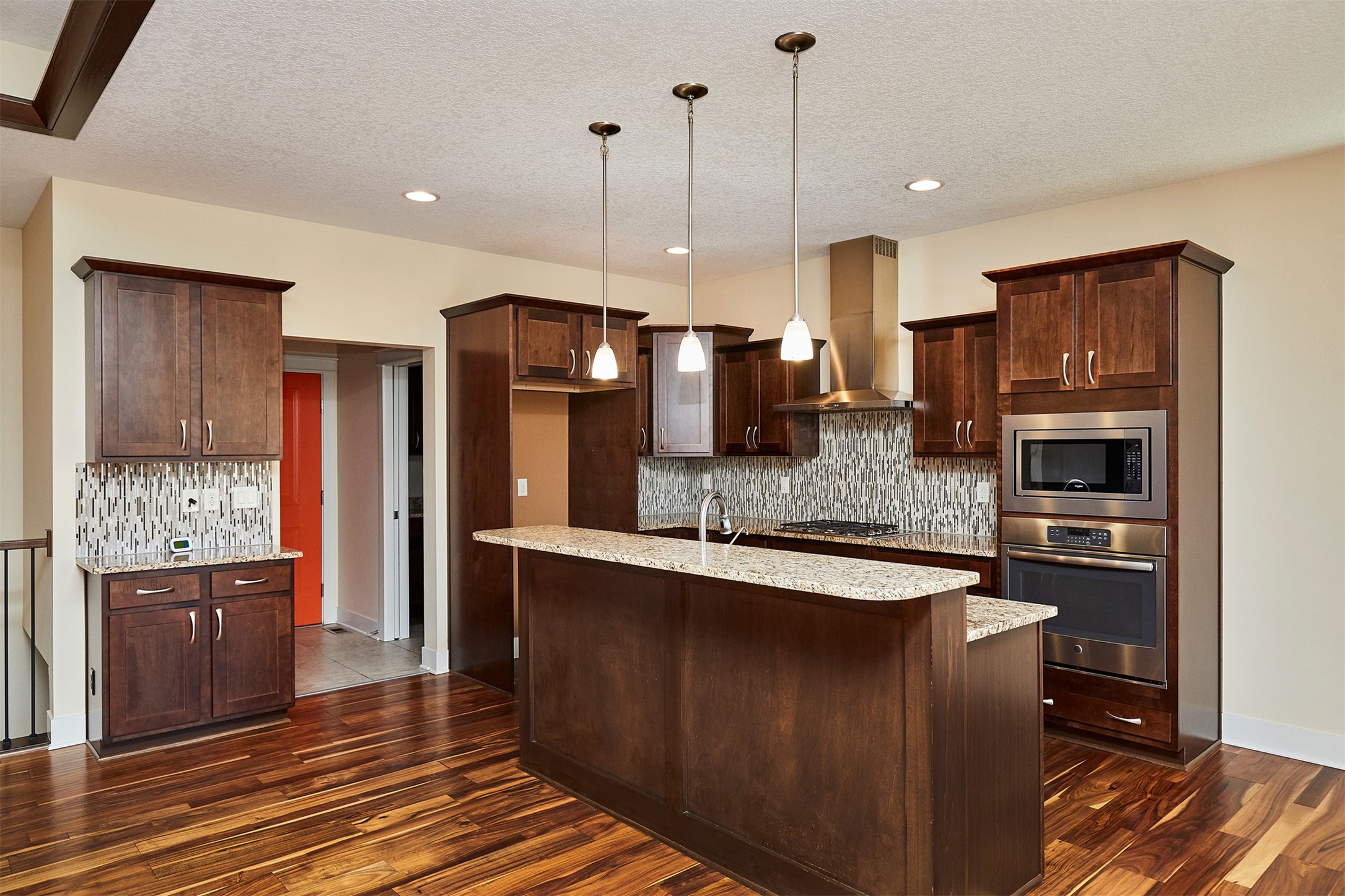 2100 NW Prairie Creek Drive