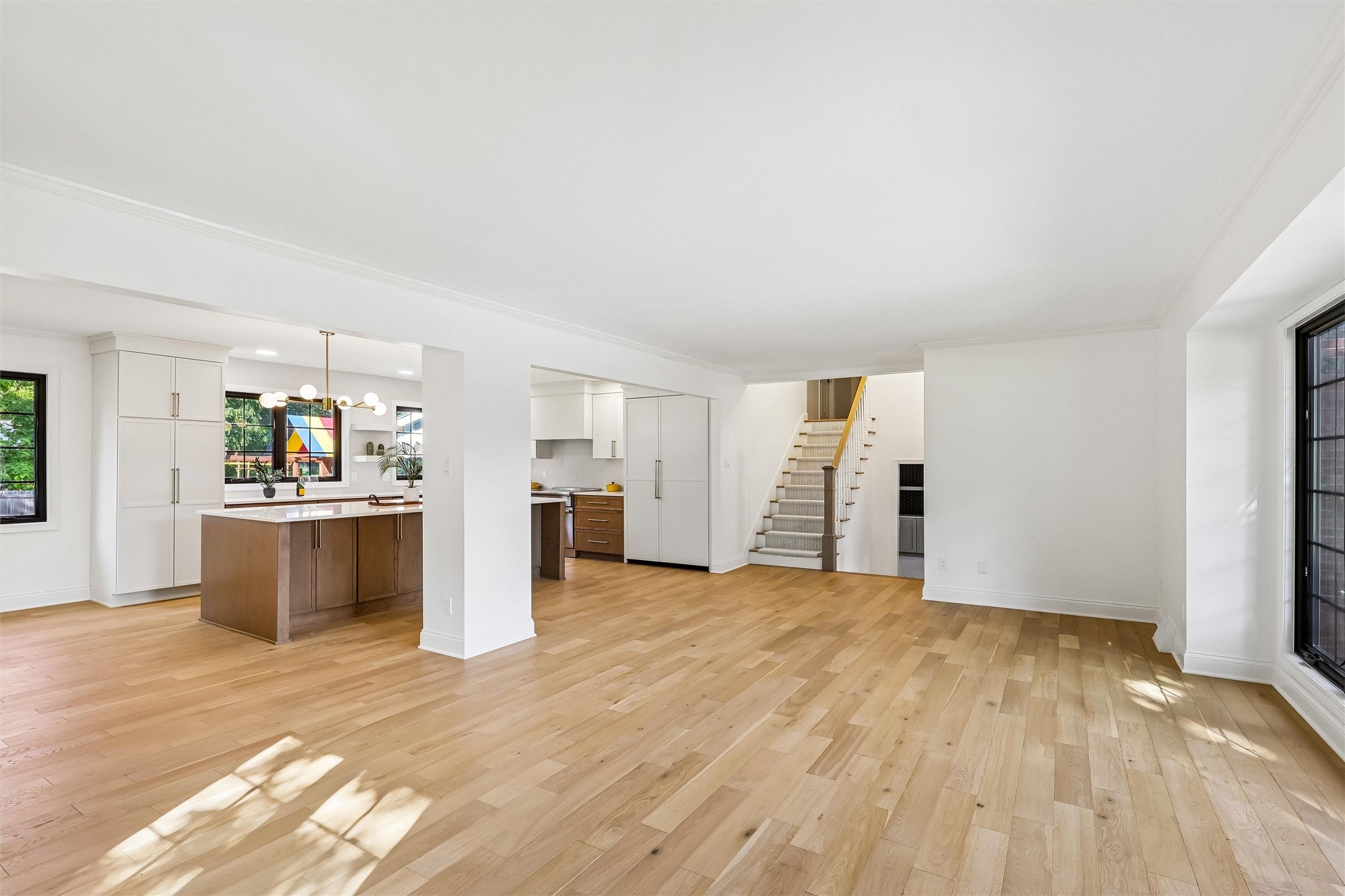3805 Brentwood Drive
