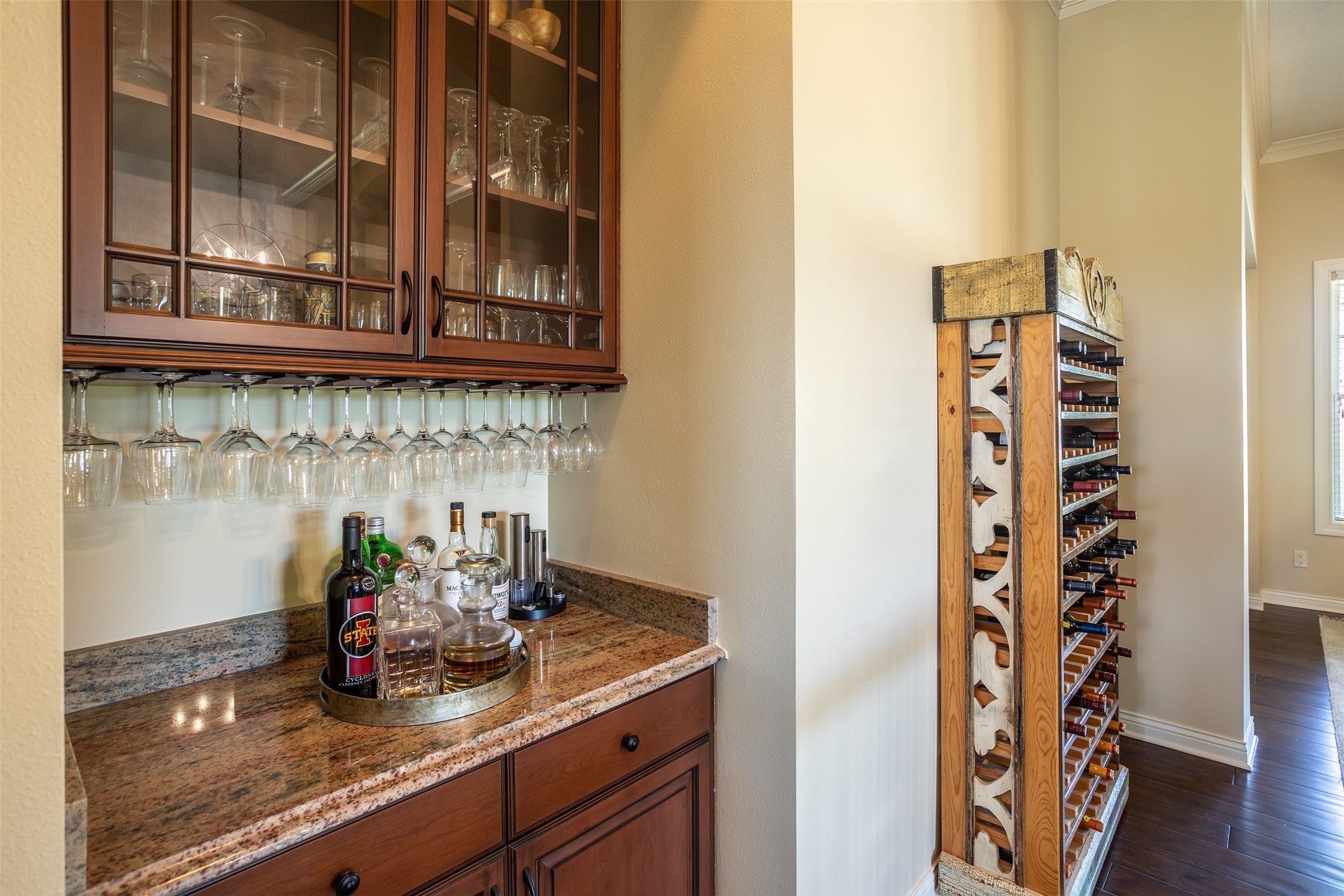 9257 Sugar Creek Drive, West Des Moines, Iowa image 12