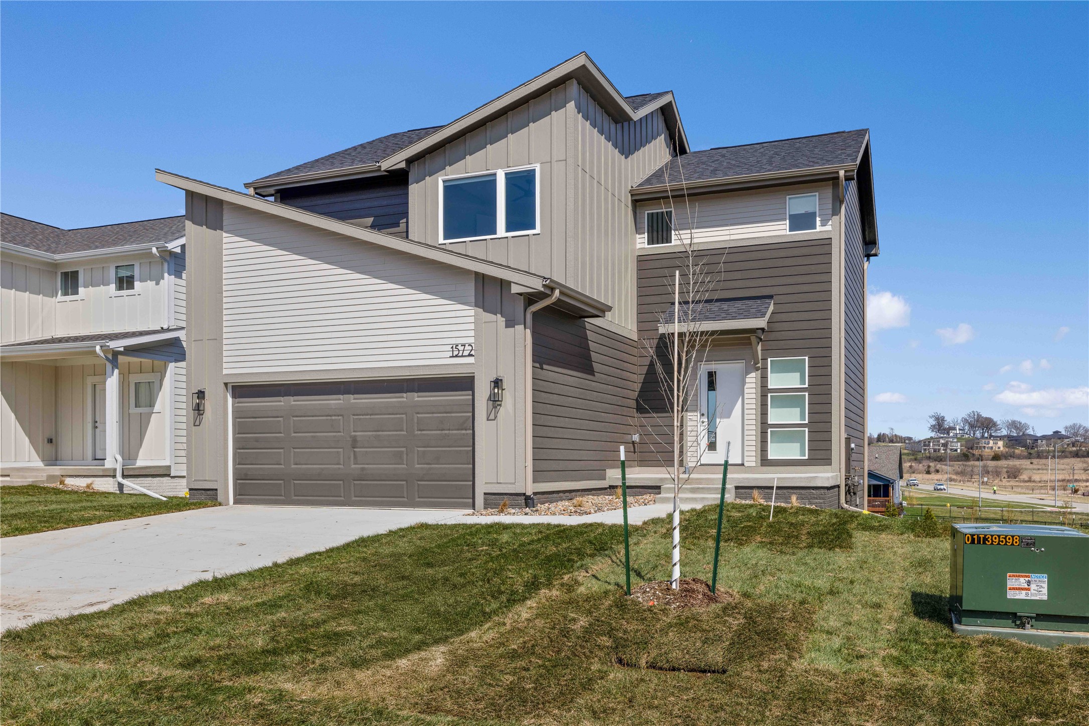1572 S Kings Grove Avenue, West Des Moines, Iowa image 3