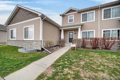 Condo For Sale - 1162 SE Williams Court<br/> Waukee, IA 50263