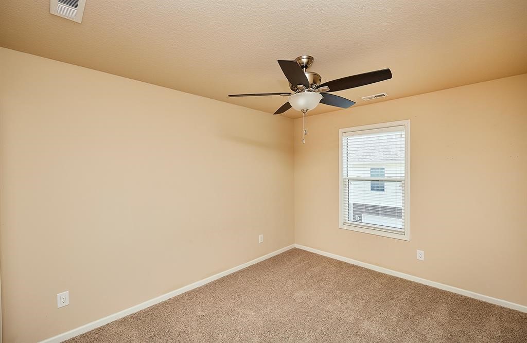 9165 Greenspire Drive #112, West Des Moines, Iowa image 14