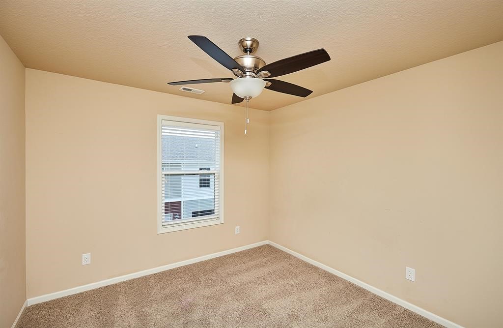 9165 Greenspire Drive #112, West Des Moines, Iowa image 16