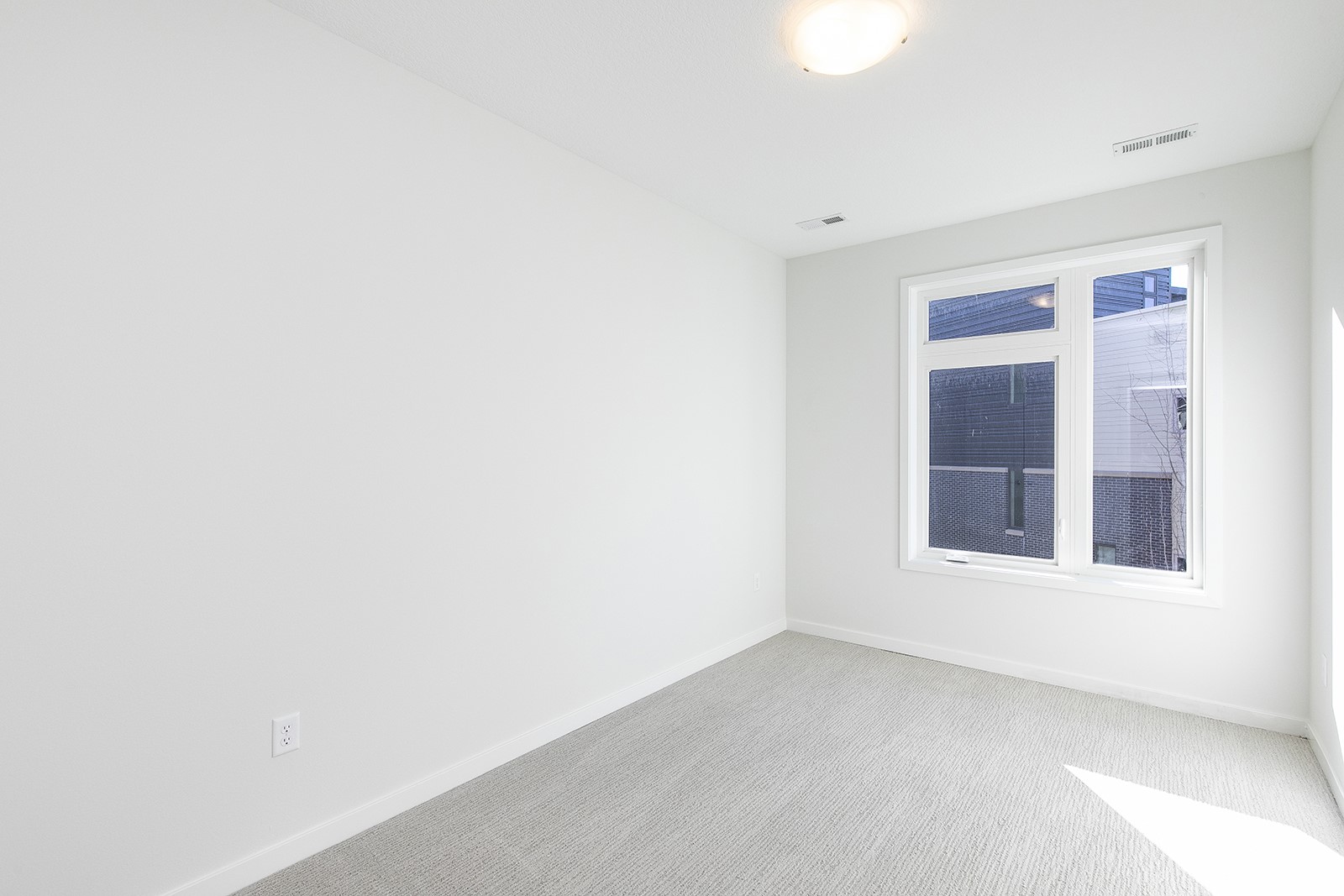 209 Maple Street, Des Moines, Iowa image 23