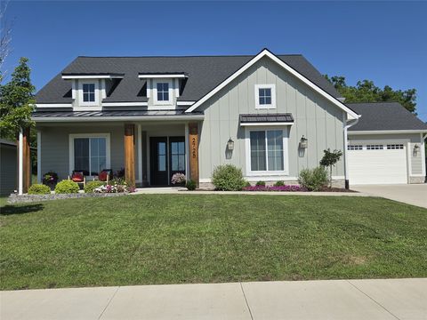Homes For Sale - 2725 NW Brookside Drive<br/> Grimes, IA 50111