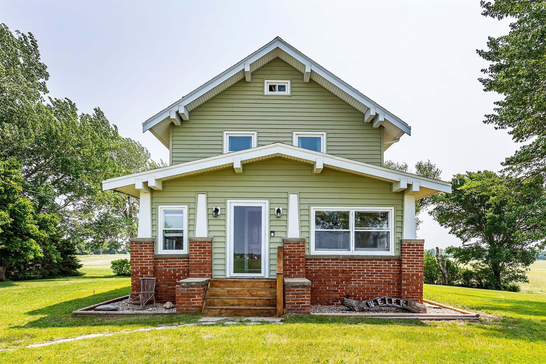 2160 Clover Avenue, Perry, Iowa image 1
