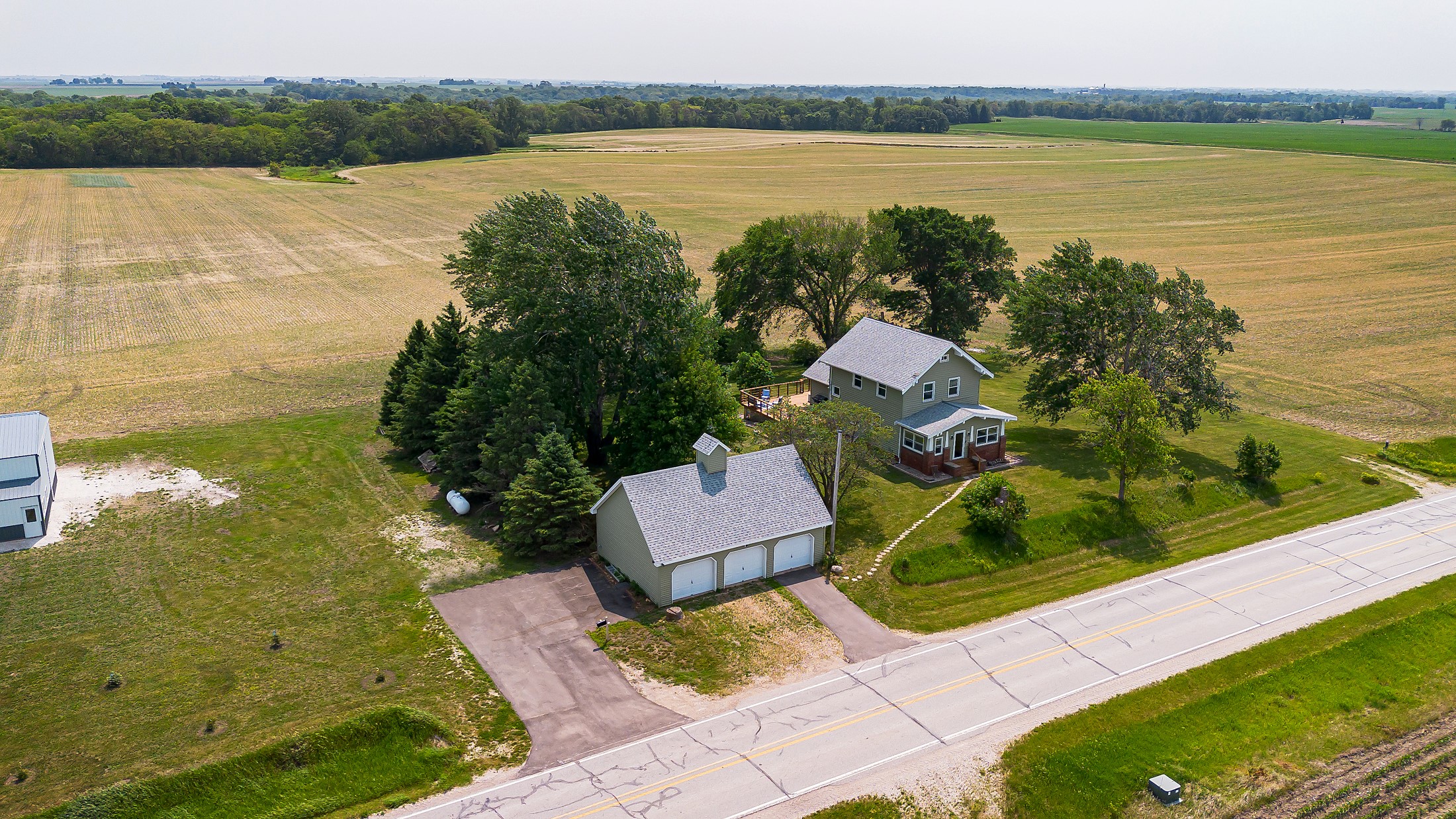 2160 Clover Avenue, Perry, Iowa image 3