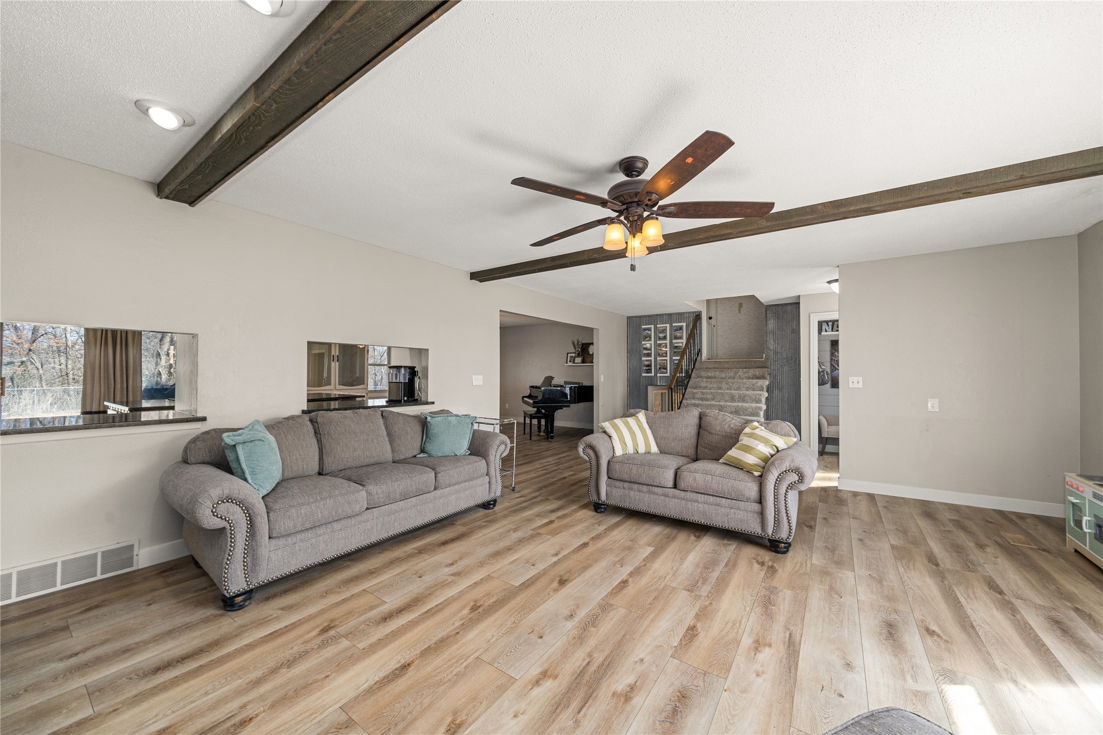 18821 170th Street, Perry, Iowa image 6